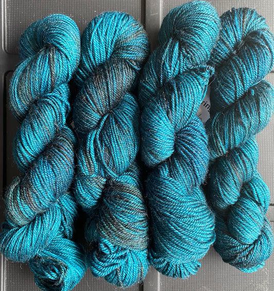 Sparkling Cashmere Blend - Blackened Jade