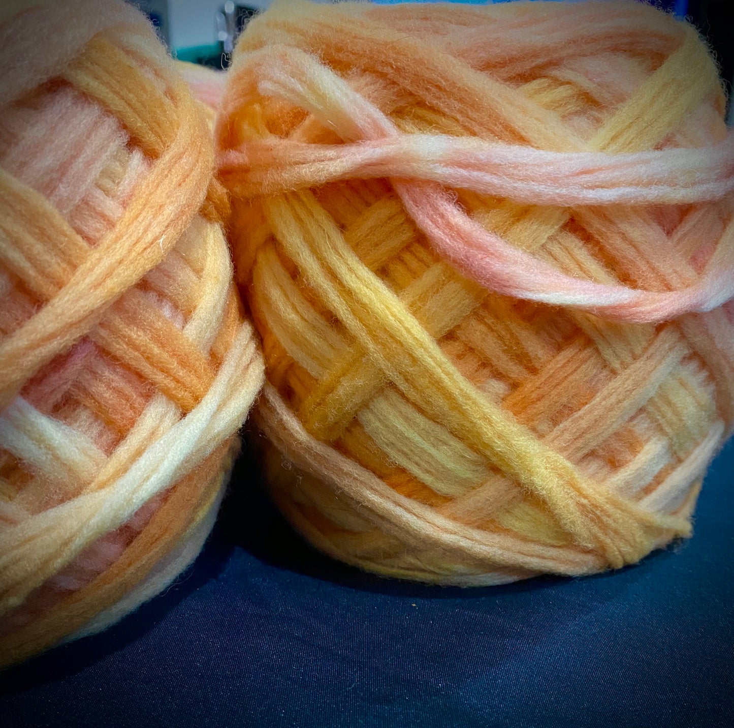 Honey Peach- Cloud Roving