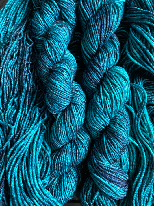 Aqua Shadow - Superfine Worsted